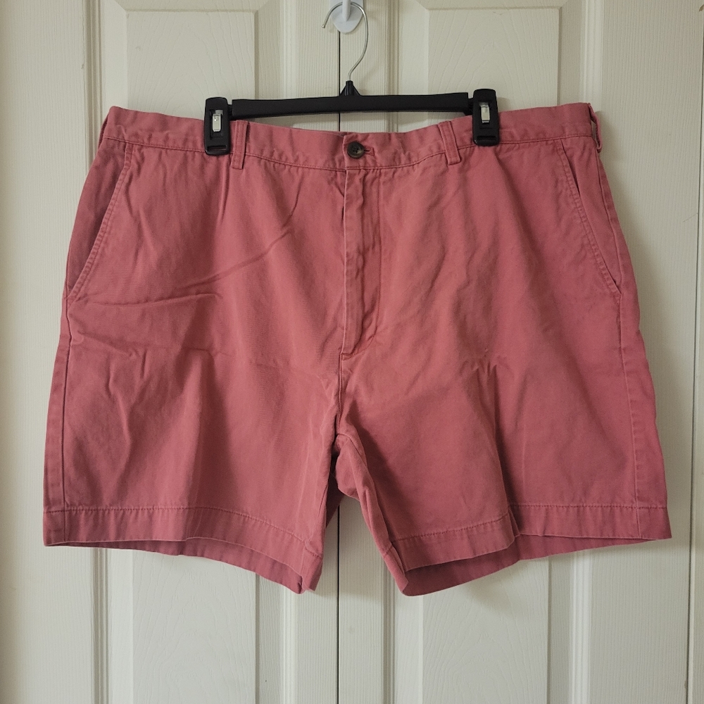Amazon Essentials Men's Size 42 Classic Fit Shorts